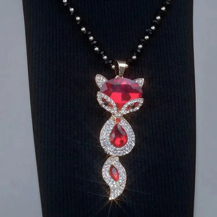 Foxy Bling Pendant/Beaded Chain
