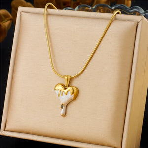My Heart Melts Necklace Set