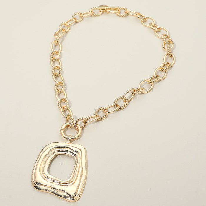Look Within Chain Necklace